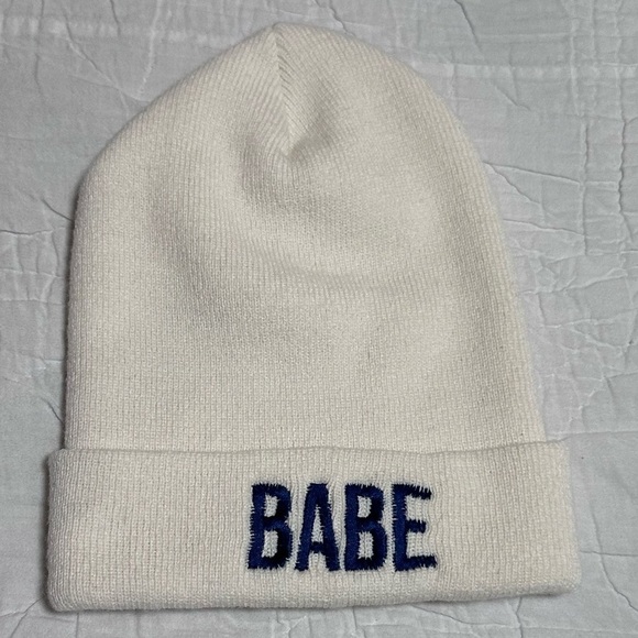 Beanie Babe freezing but cute cream blue - Picture 1 of 3
